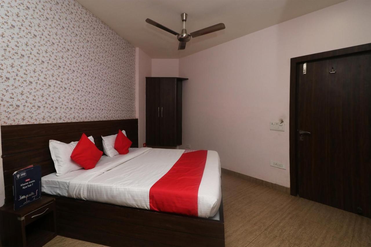 Oyo 22826 Hotel Sheltear & Resturant Agra  Exterior photo